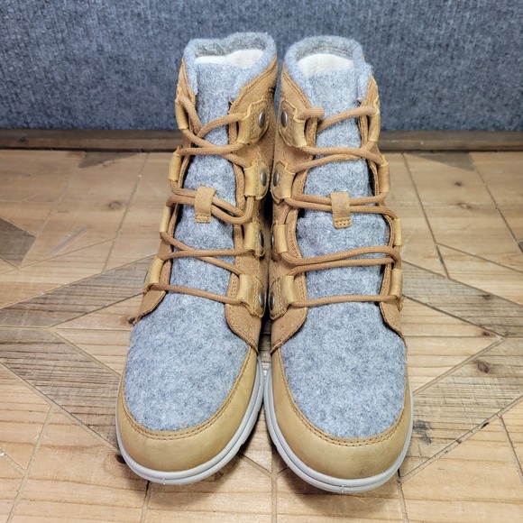Sorel Explorer Joan Women's 7 Felt Boots Tan Gray Suede Waterproof NL3423-224 - Picture 3 of 13